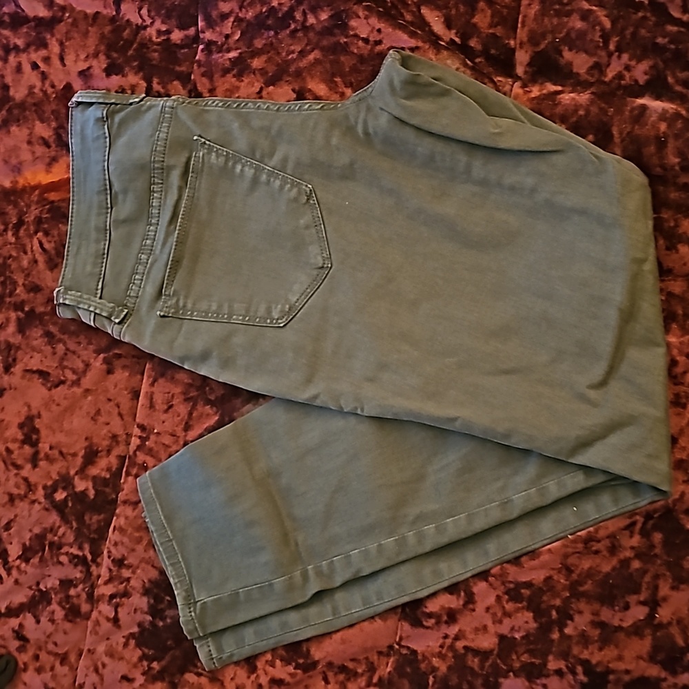 Universal Thread jeans